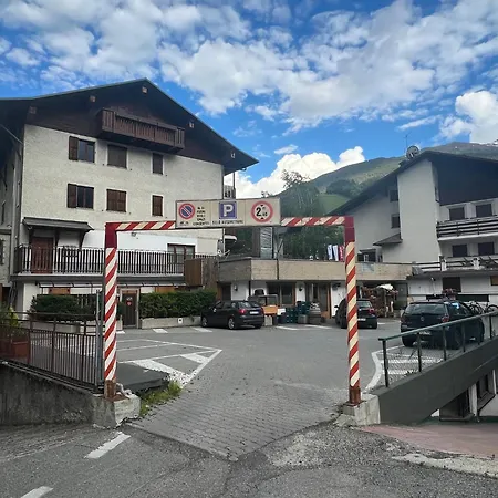 Gloria Apartmán
